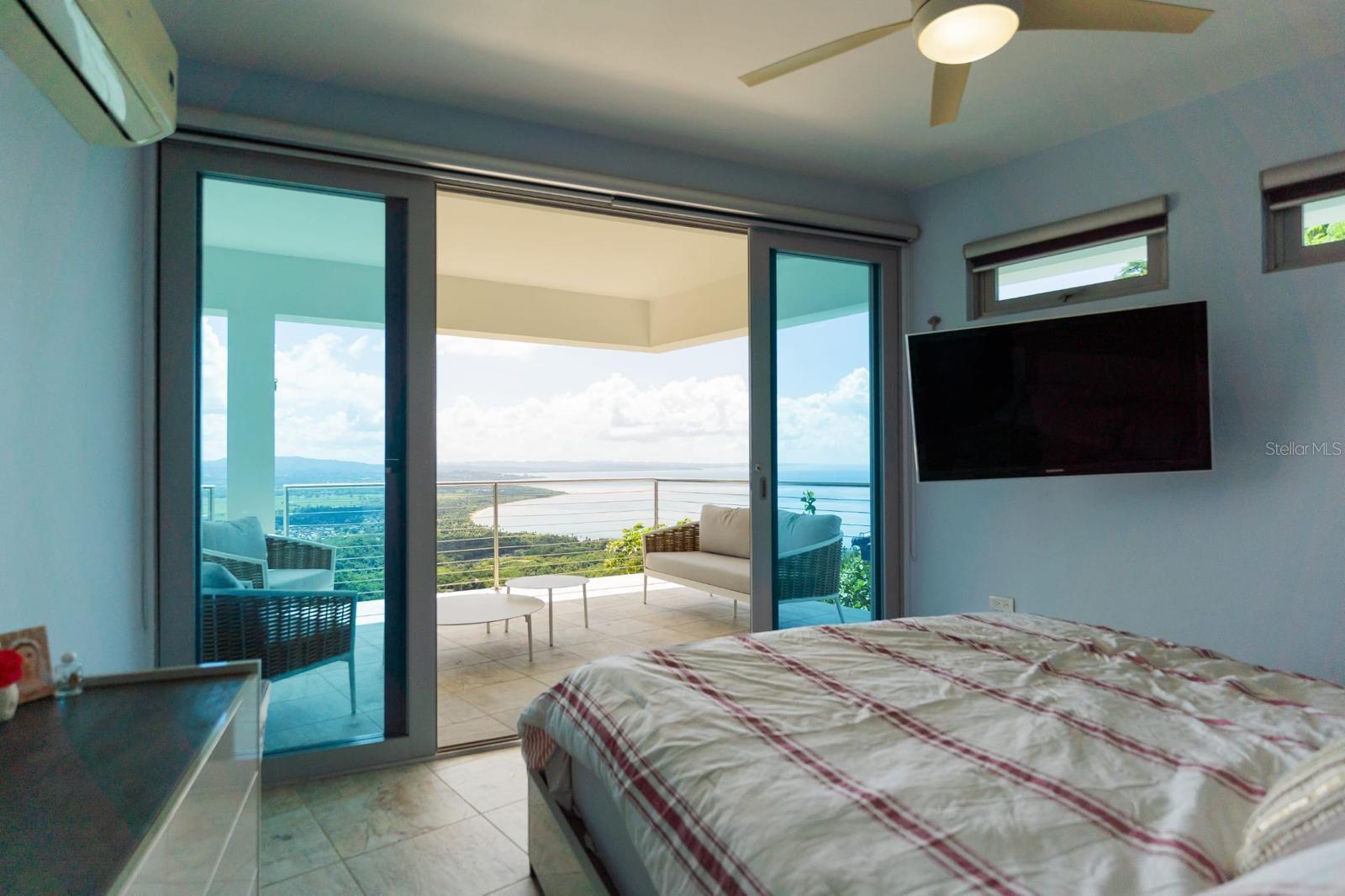 PALATINE HILL - Residential