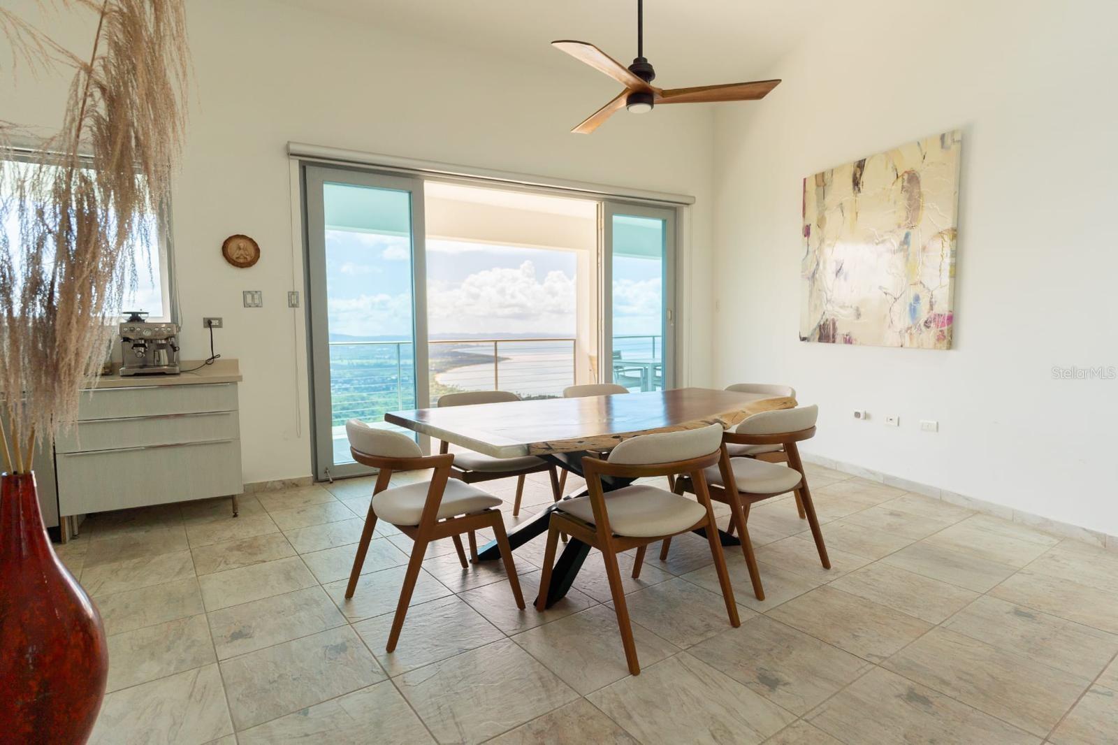 PALATINE HILL - Residential