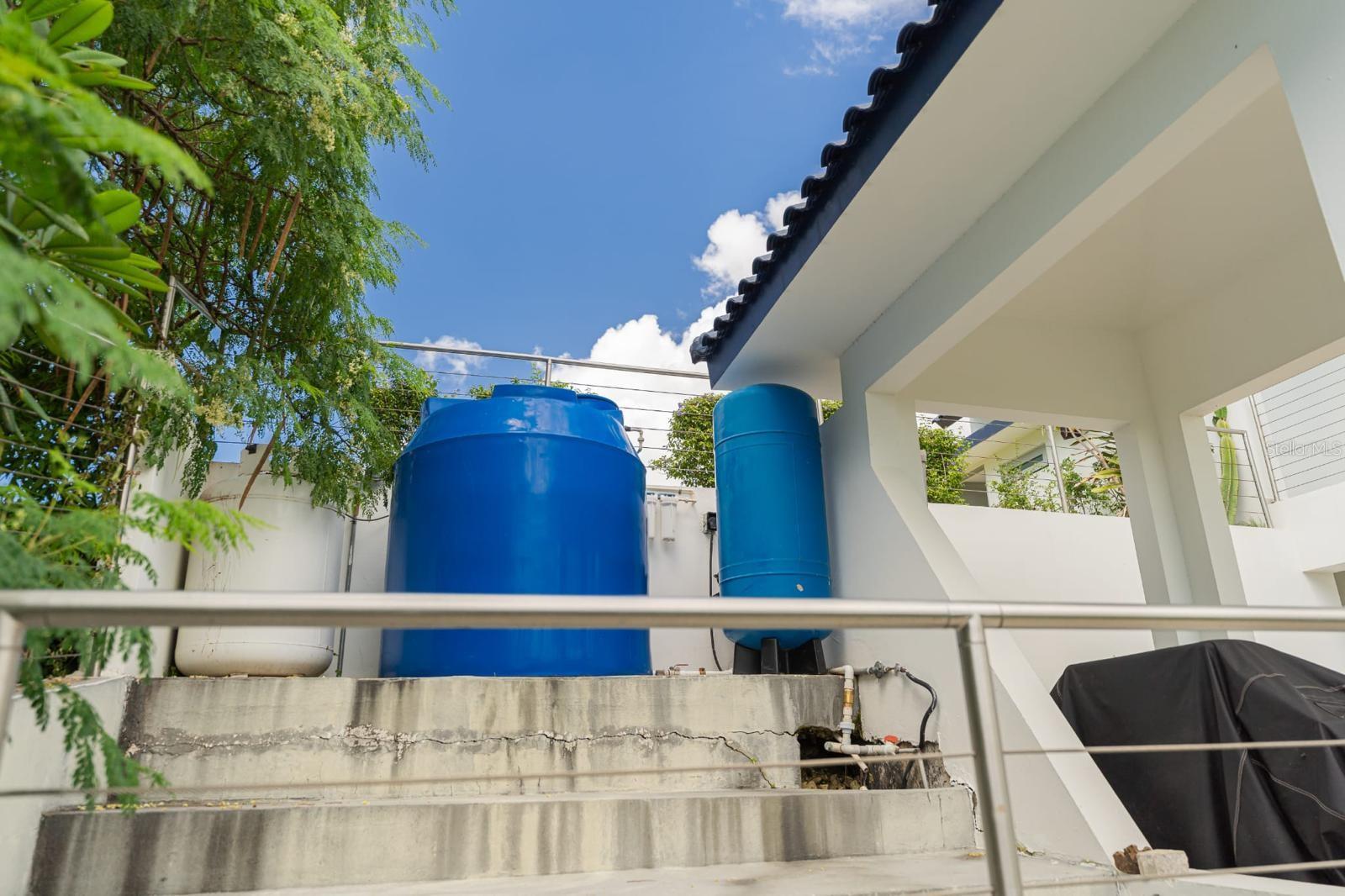 PALATINE HILL - Residential