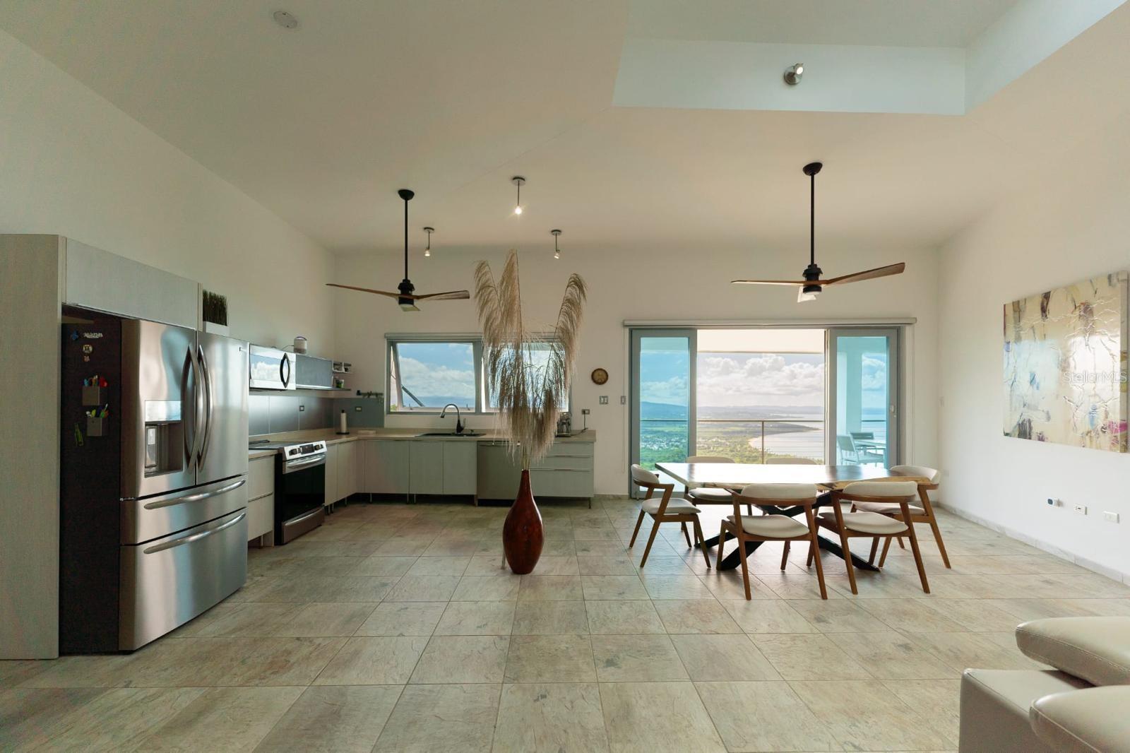 PALATINE HILL - Residential