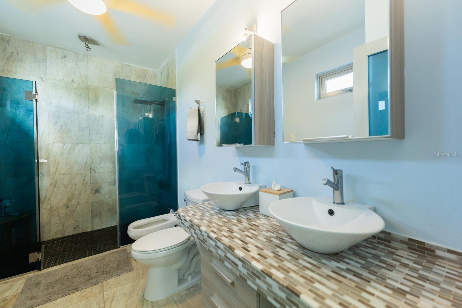 PALATINE HILL - Residential