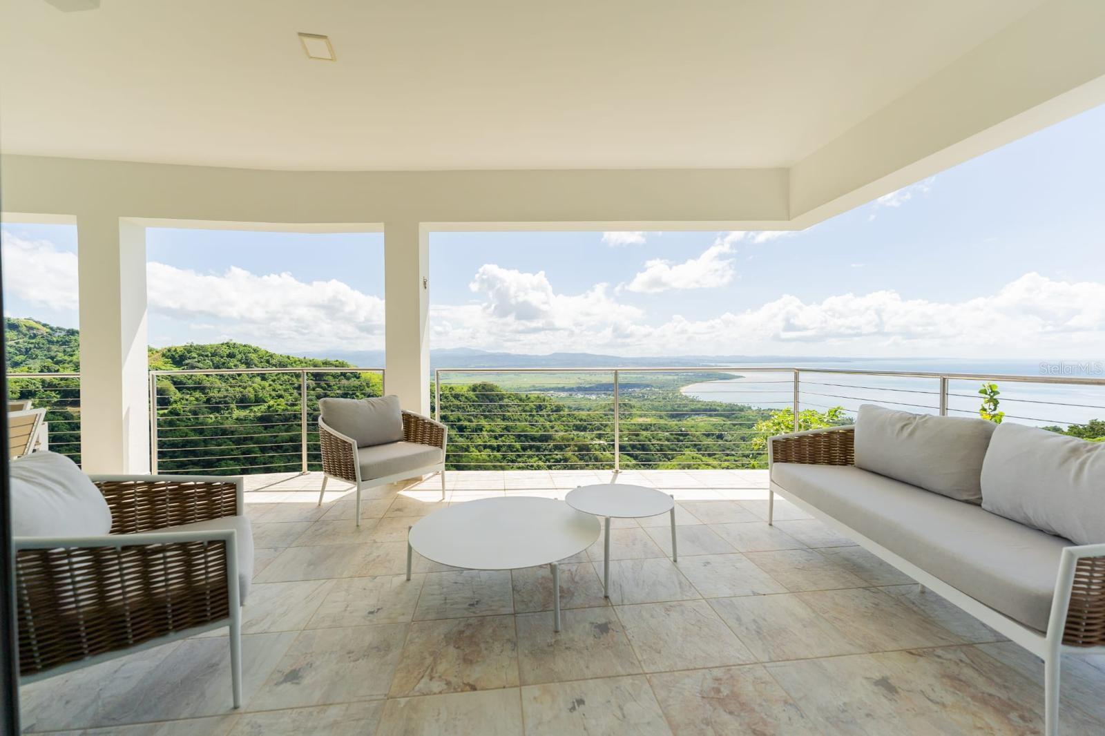 PALATINE HILL - Residential