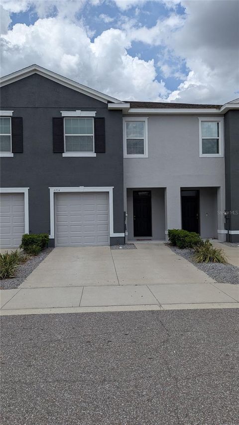 Photo of 6934 Breezy Palm Drive, Riverview, FL 33578 (MLS # TB8505028)
