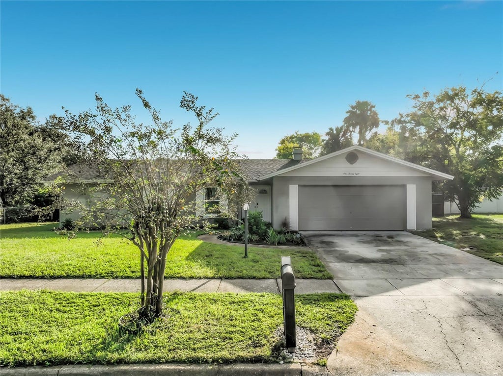Photo of 128 Aldean Drive, Sanford, FL 32771 (MLS # O6447893)