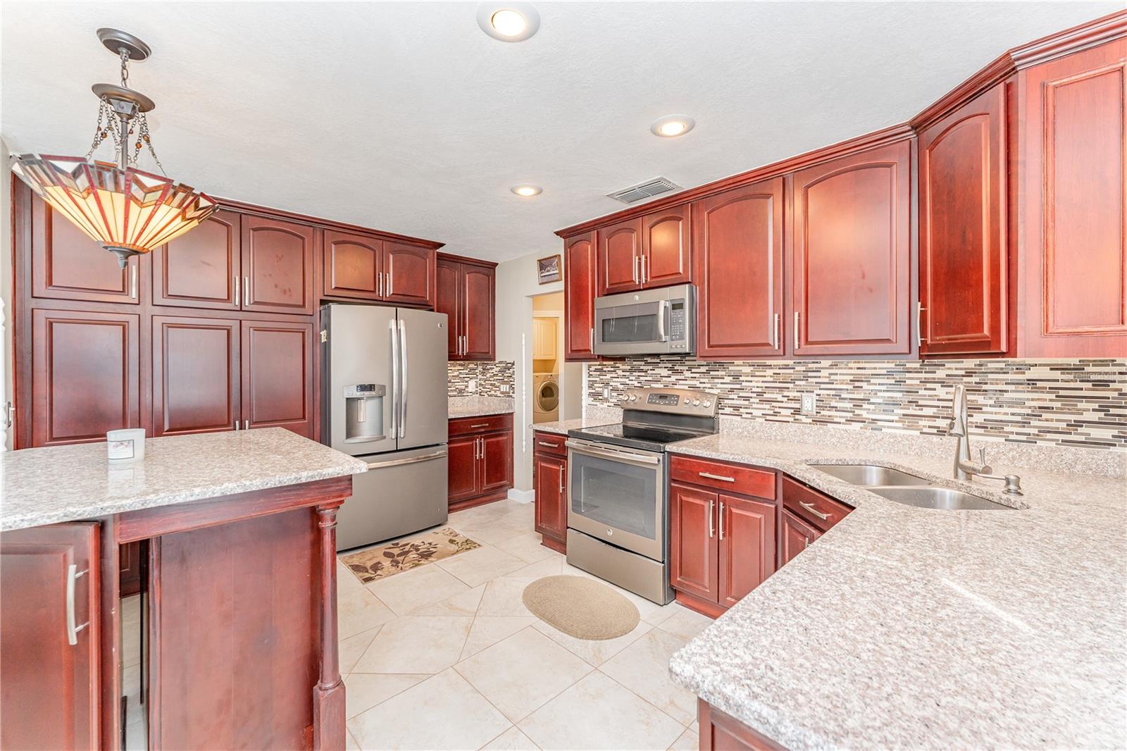 LINDFIELDS UNIT 3 - Residential