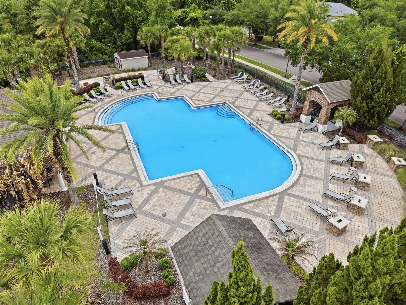 WOODLAND LAKES PRESERVEA - Residential