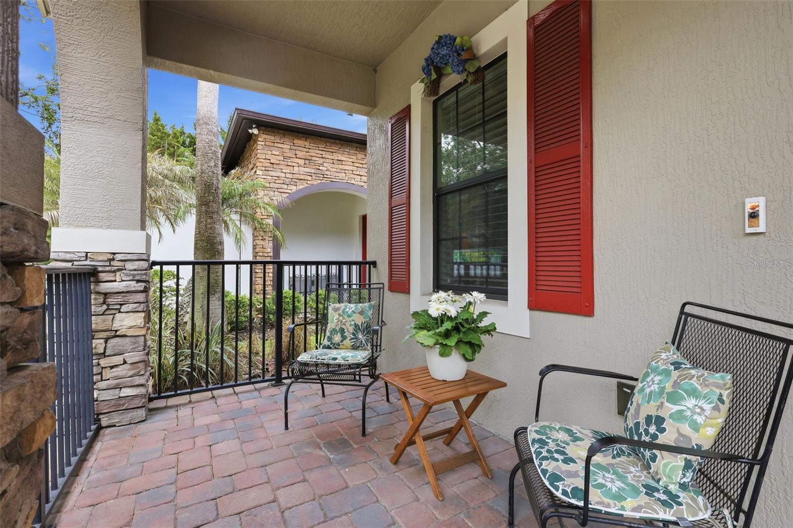 WOODLAND LAKES PRESERVEA - Residential