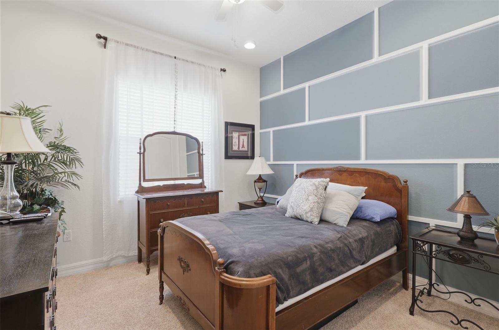 WOODLAND LAKES PRESERVEA - Residential