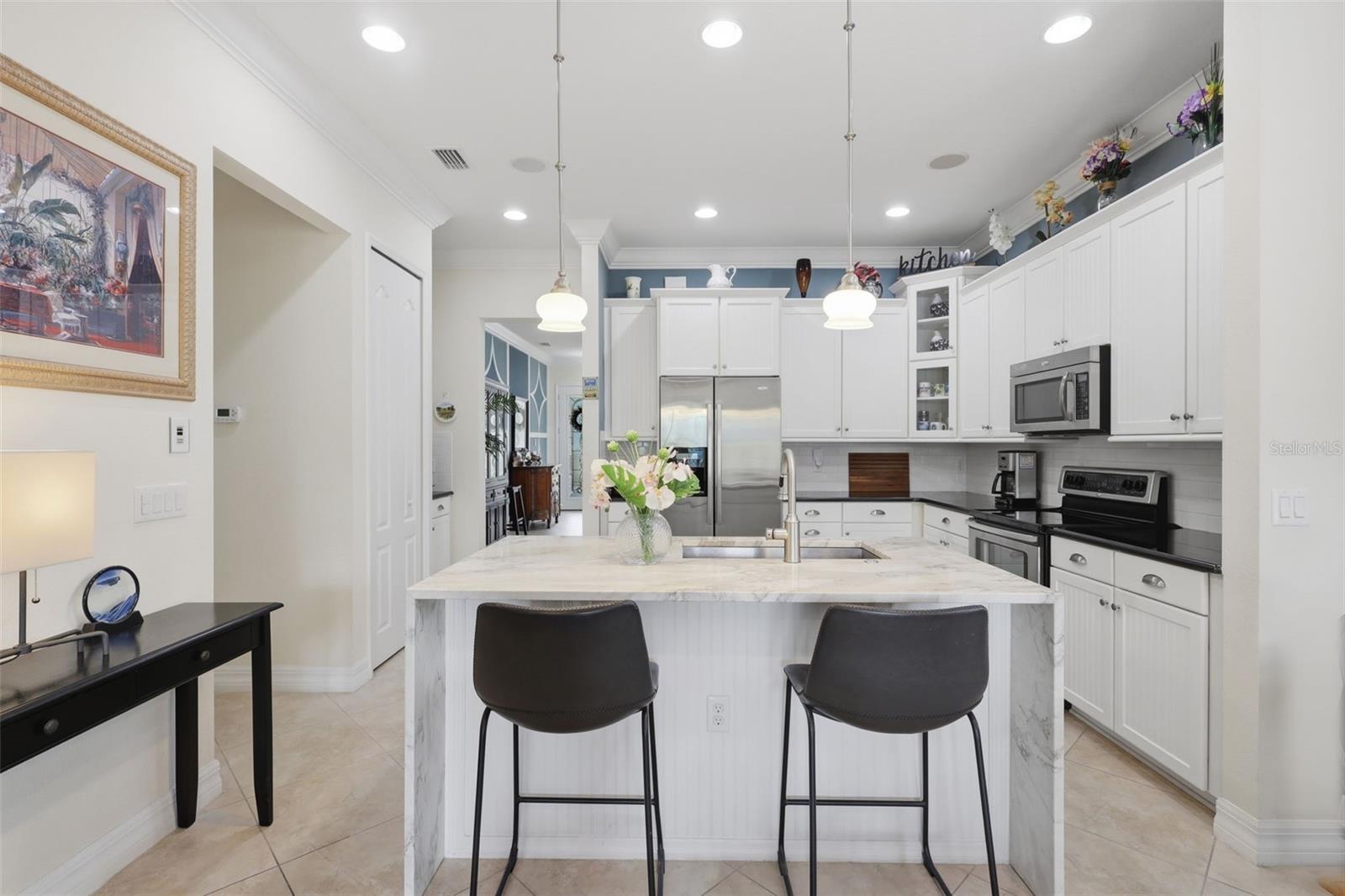 WOODLAND LAKES PRESERVEA - Residential