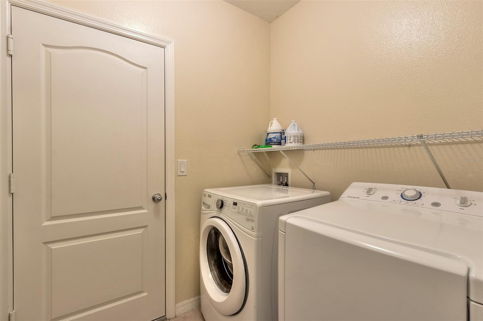 Edgewater Lakes N Ph 01A - Residential