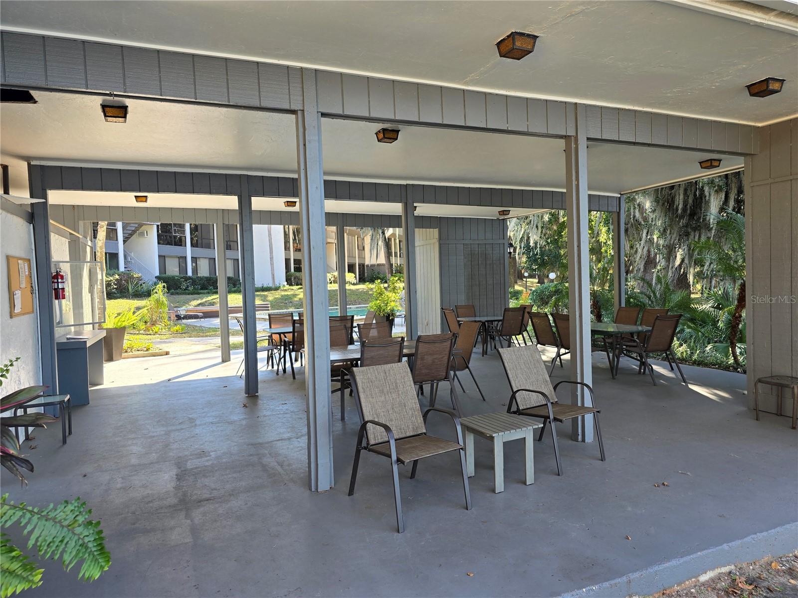 BIVENS LAKE ESTATE S - Residential