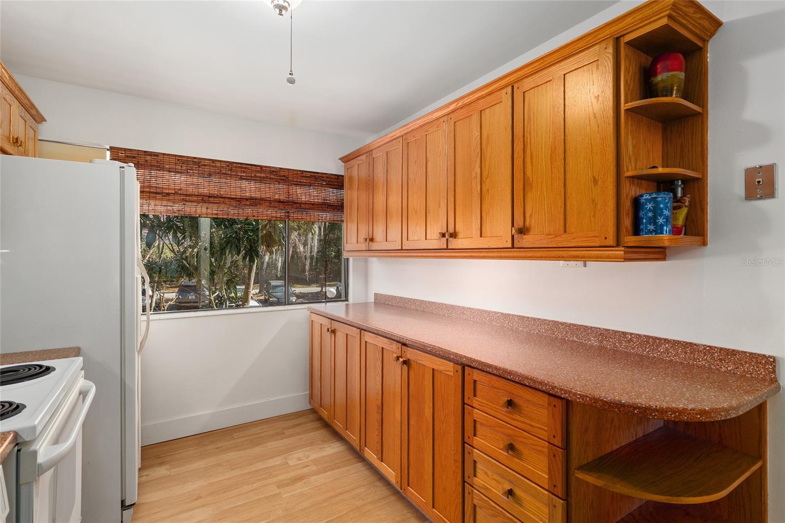 BIVENS LAKE ESTATE S - Residential