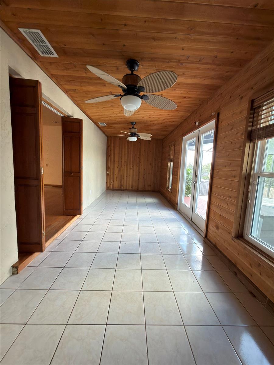 GROVELAND TERRACE SUB - Residential