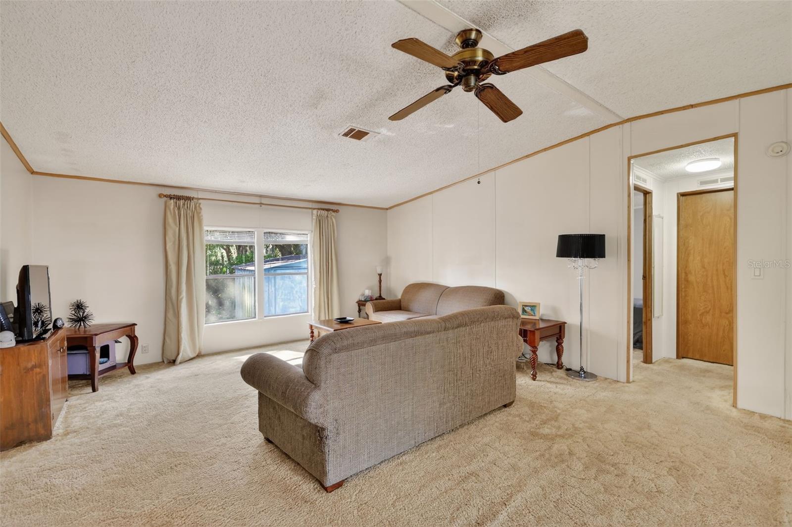 TAVARES RESTHAVEN MOBILE HOMES - Residential