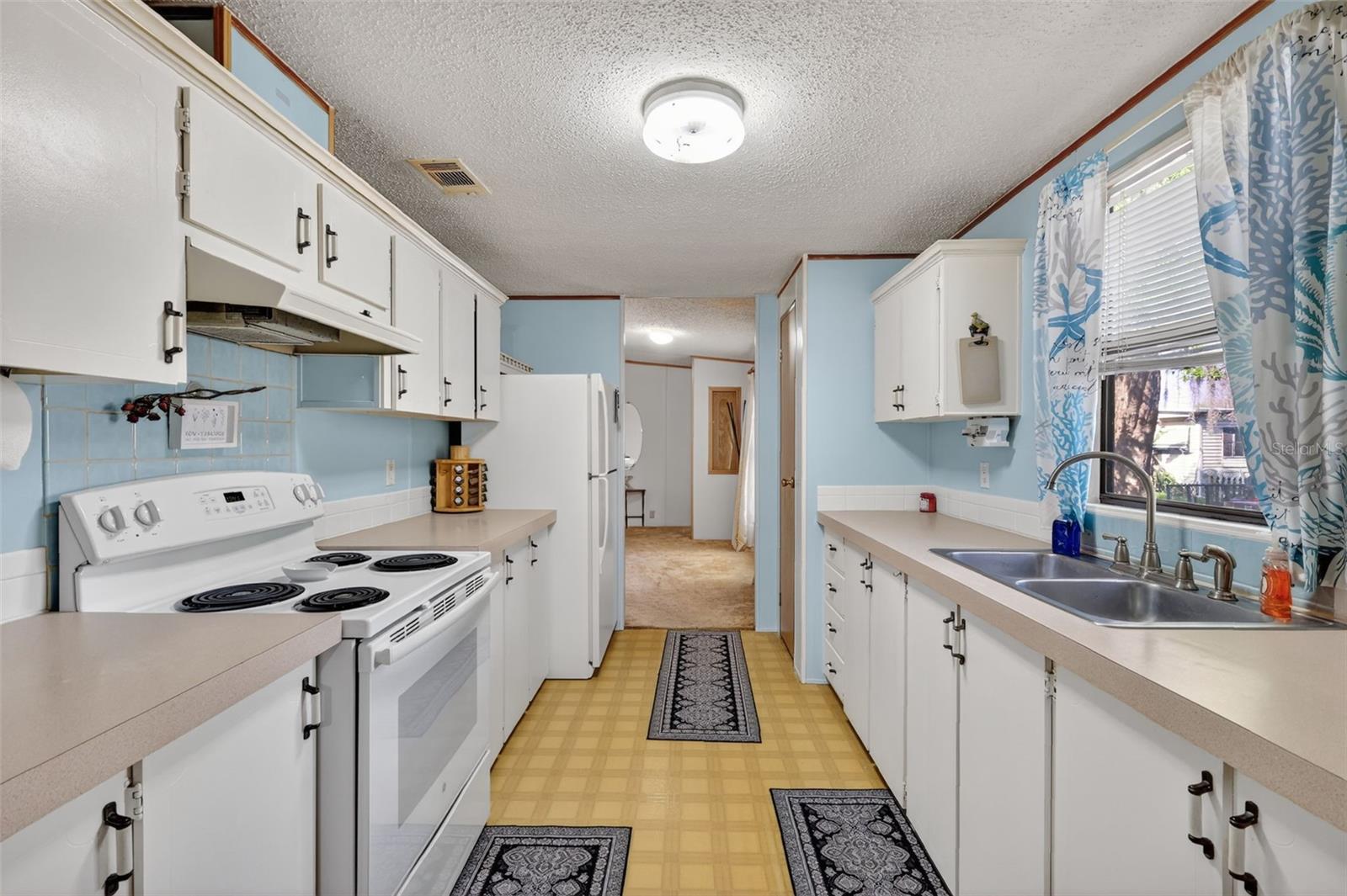 TAVARES RESTHAVEN MOBILE HOMES - Residential