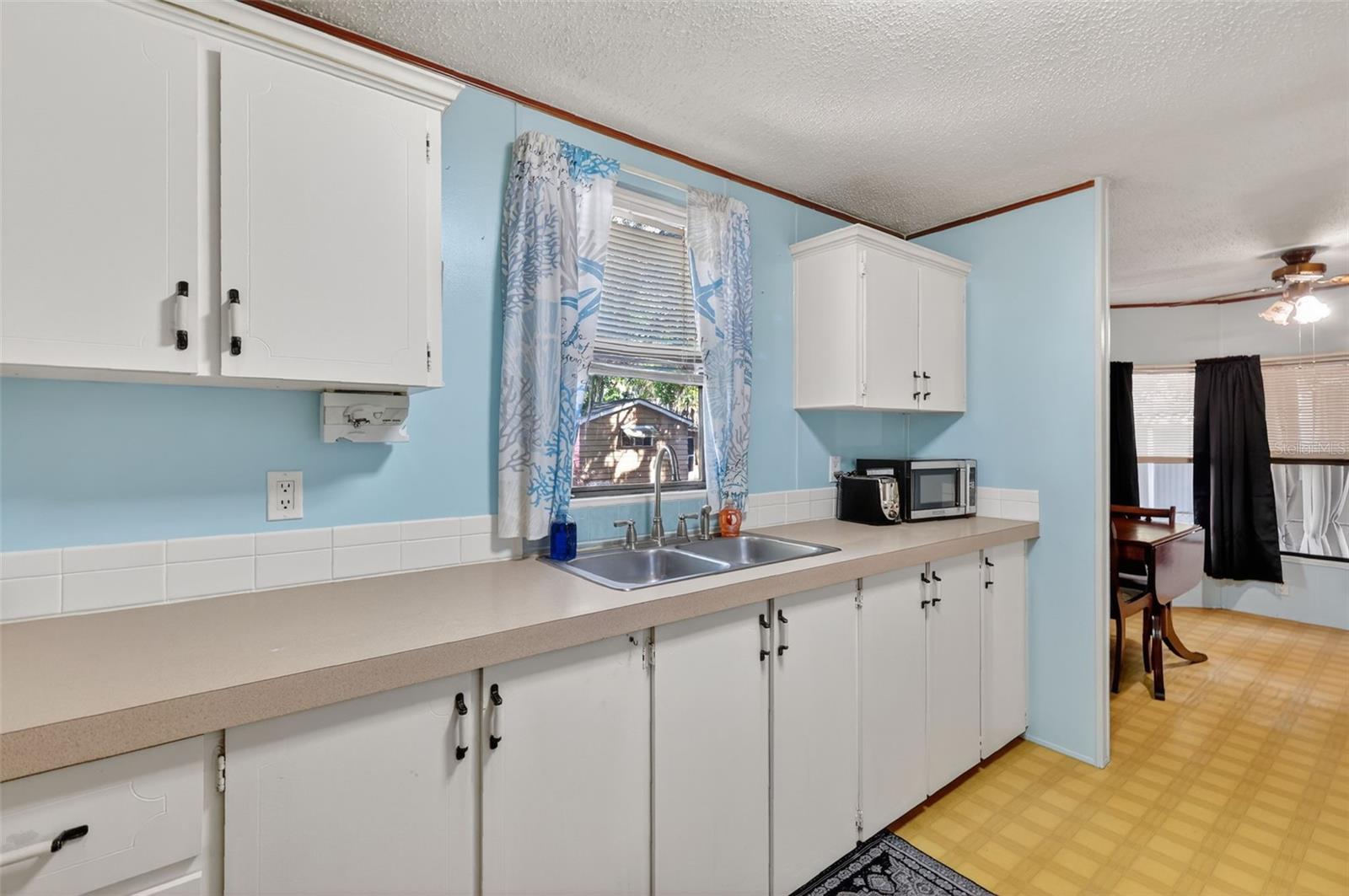 TAVARES RESTHAVEN MOBILE HOMES - Residential