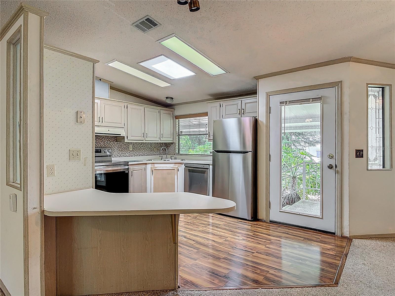EDGEWATER LANDING PH 01 - Residential