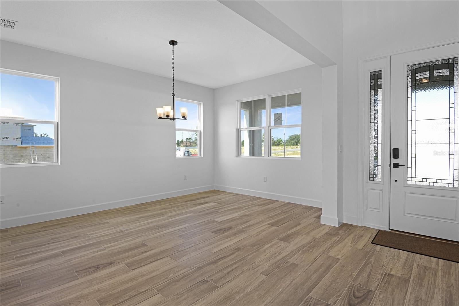 3034 WOODCLIFF LAKE CIRCLE