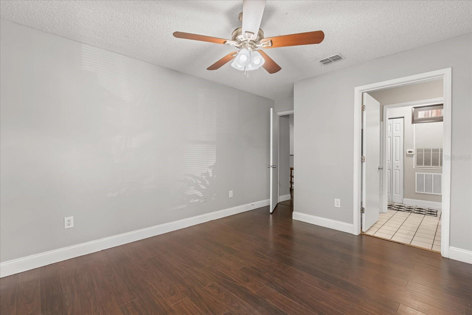 REGENCY PARK AT LAKE MARY A CONDO - Residential