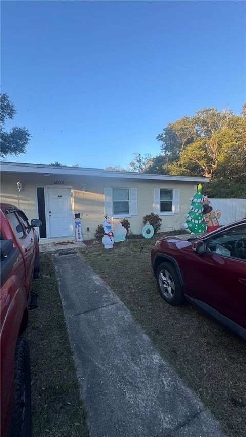 Photo of 1502 Daroca Drive, Deltona, FL 32725 (MLS # O6370645)