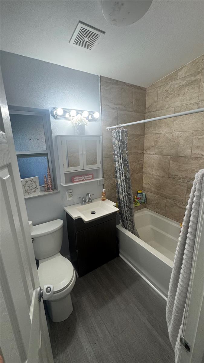 DELTONA LAKES UNIT 72 - Residential