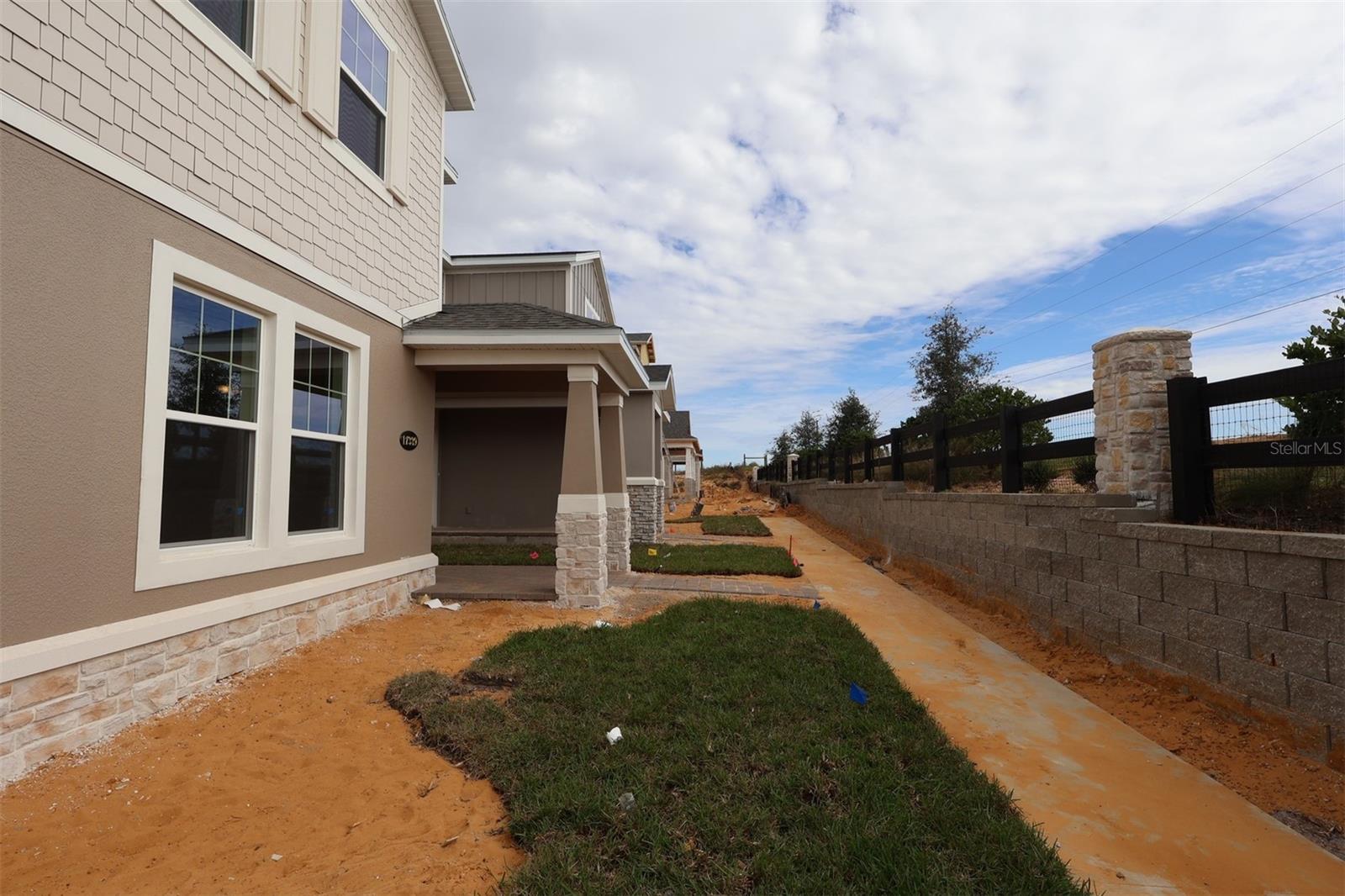 17329 BEACHGRASS ALLEY