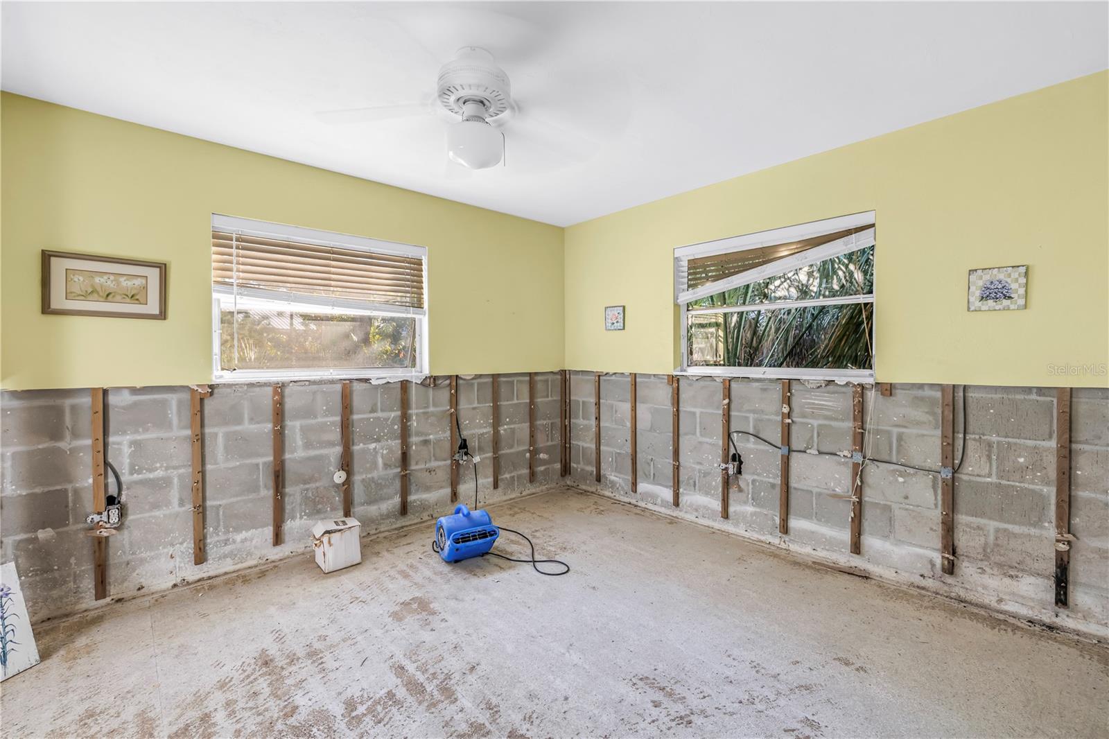 OCEAN BEACH REP - Residential