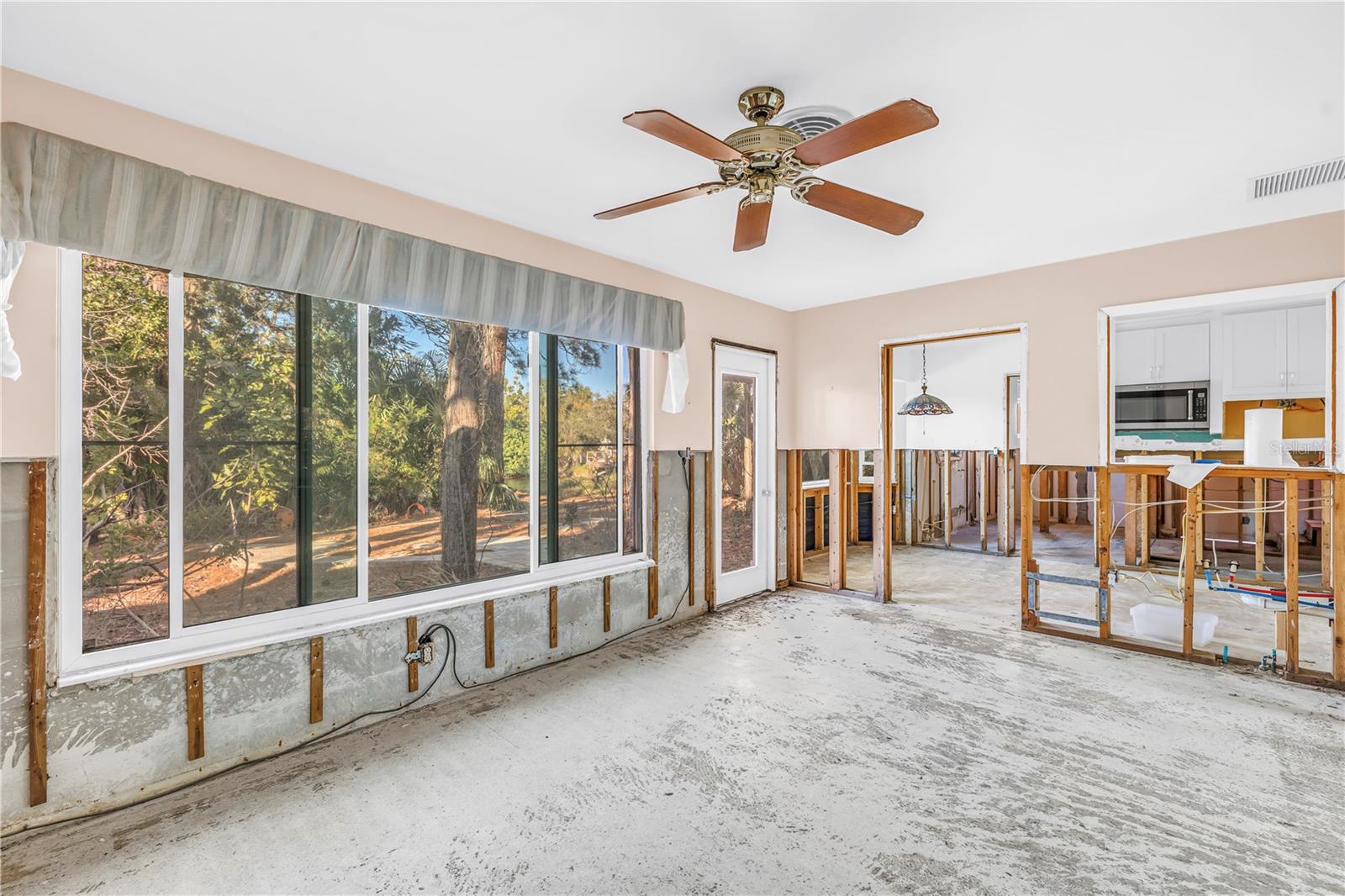 OCEAN BEACH REP - Residential