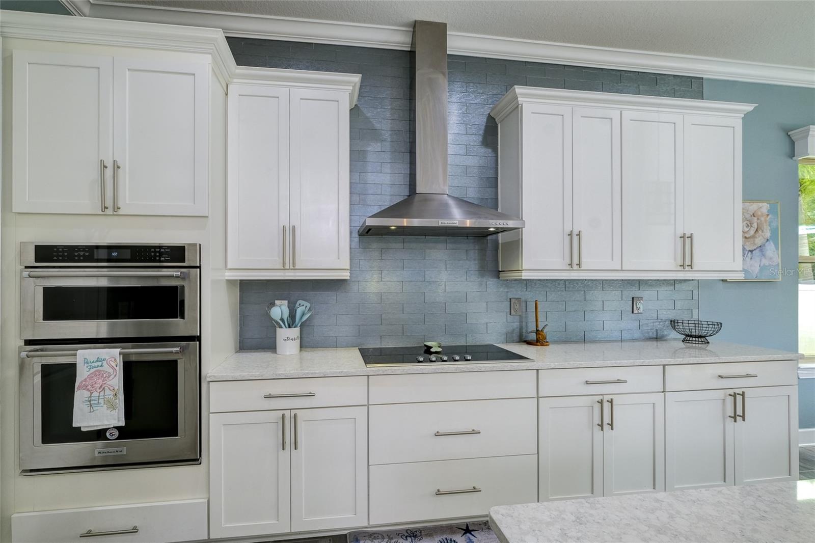 RAVEN CREST - Residential