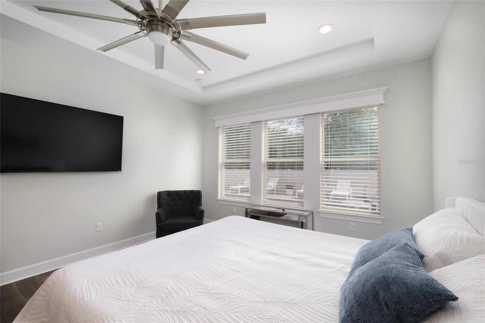 RAVEN CREST - Residential