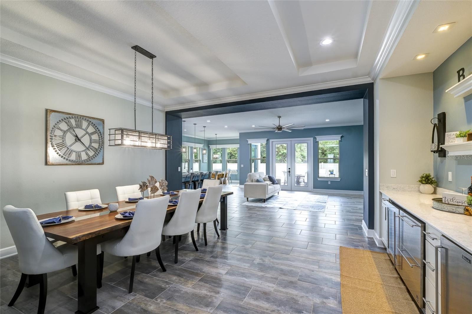 RAVEN CREST - Residential