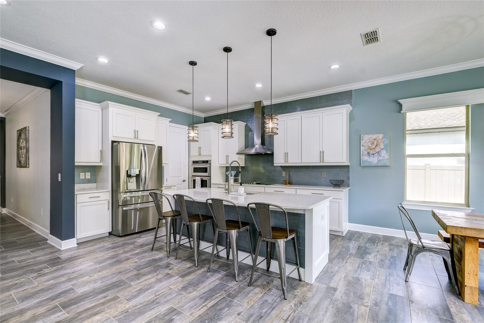 RAVEN CREST - Residential