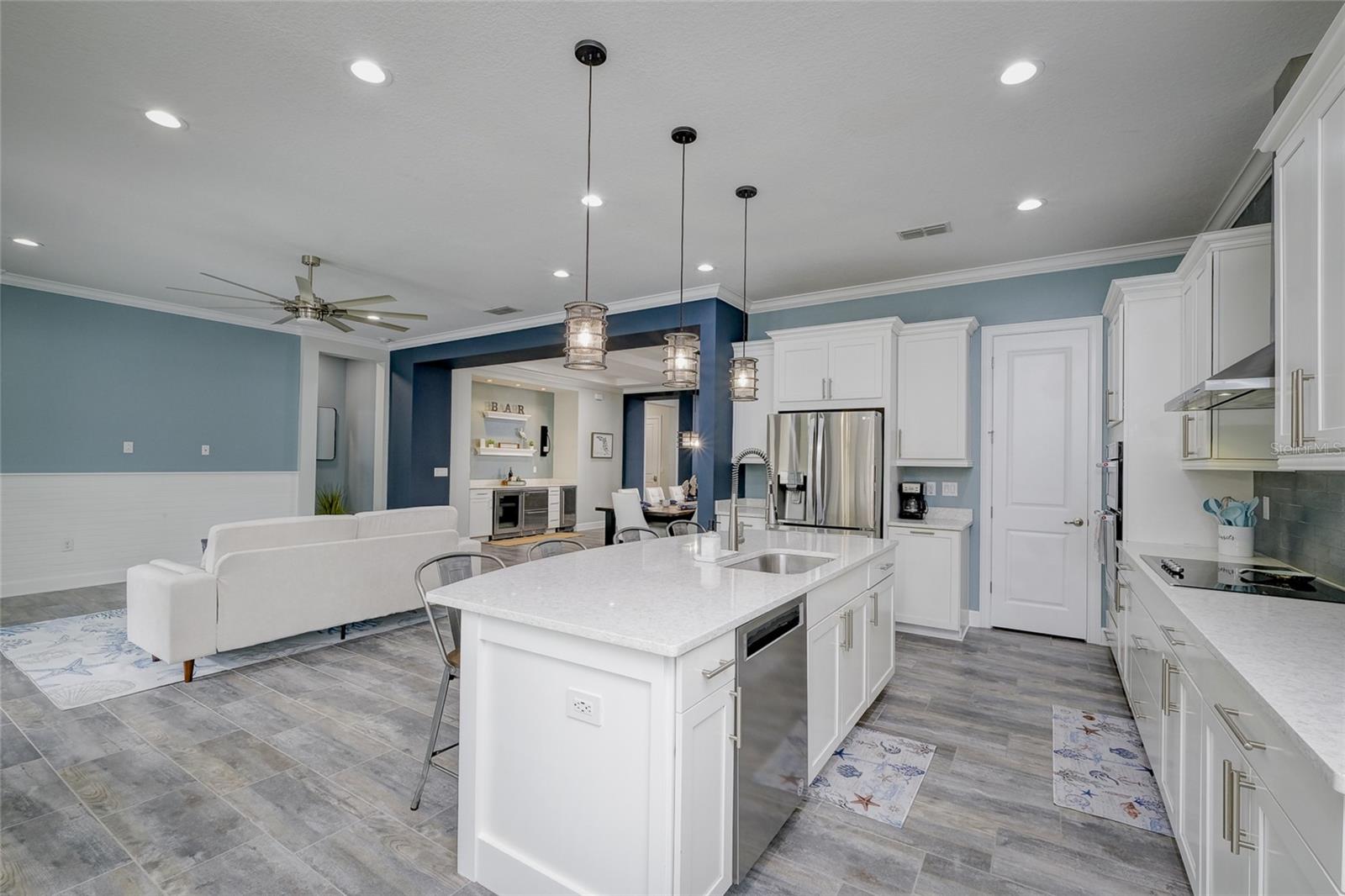 RAVEN CREST - Residential