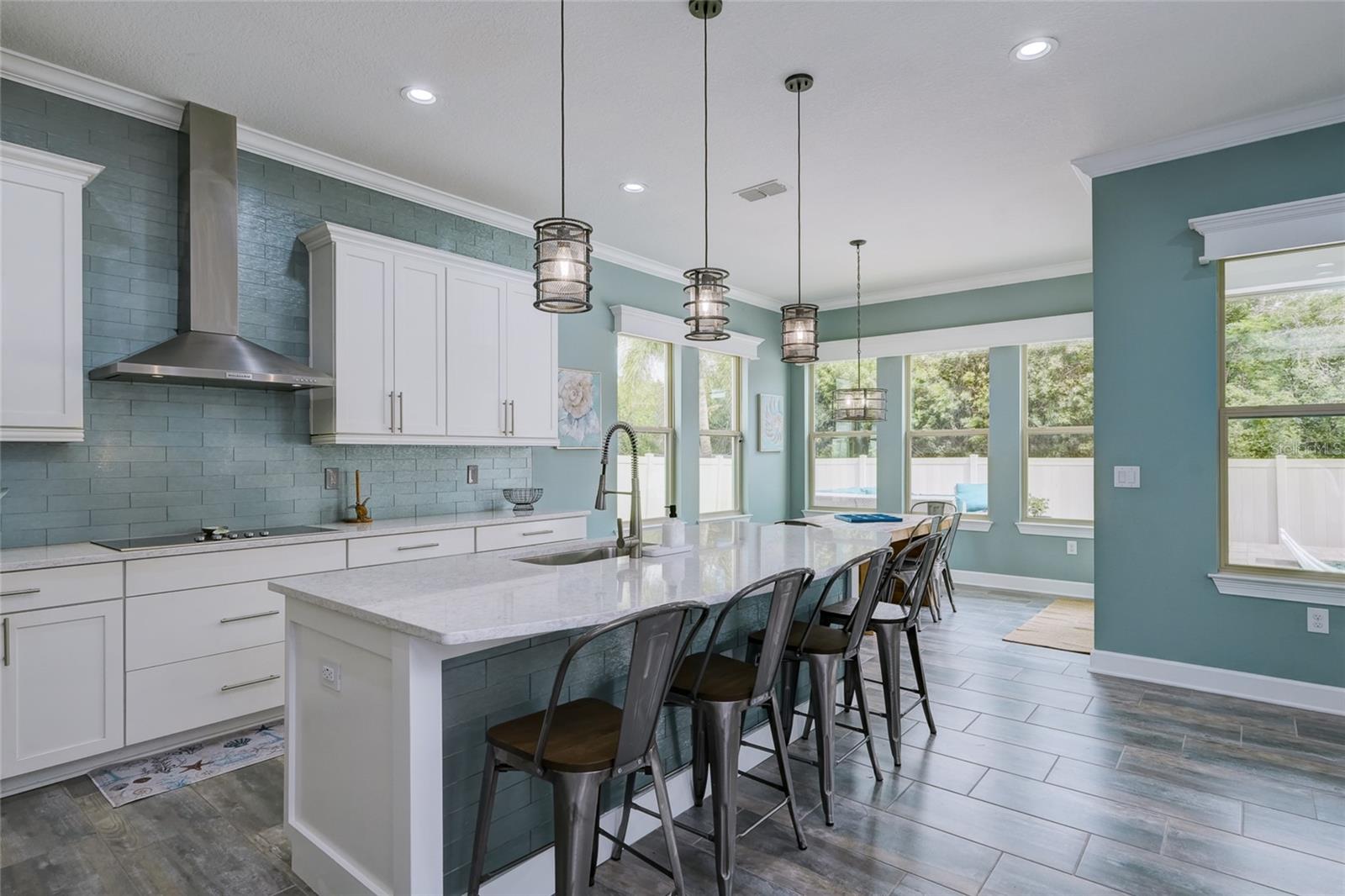 RAVEN CREST - Residential