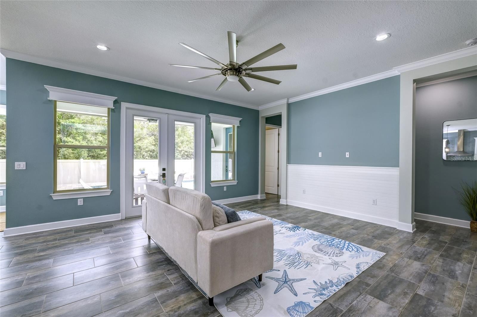 RAVEN CREST - Residential