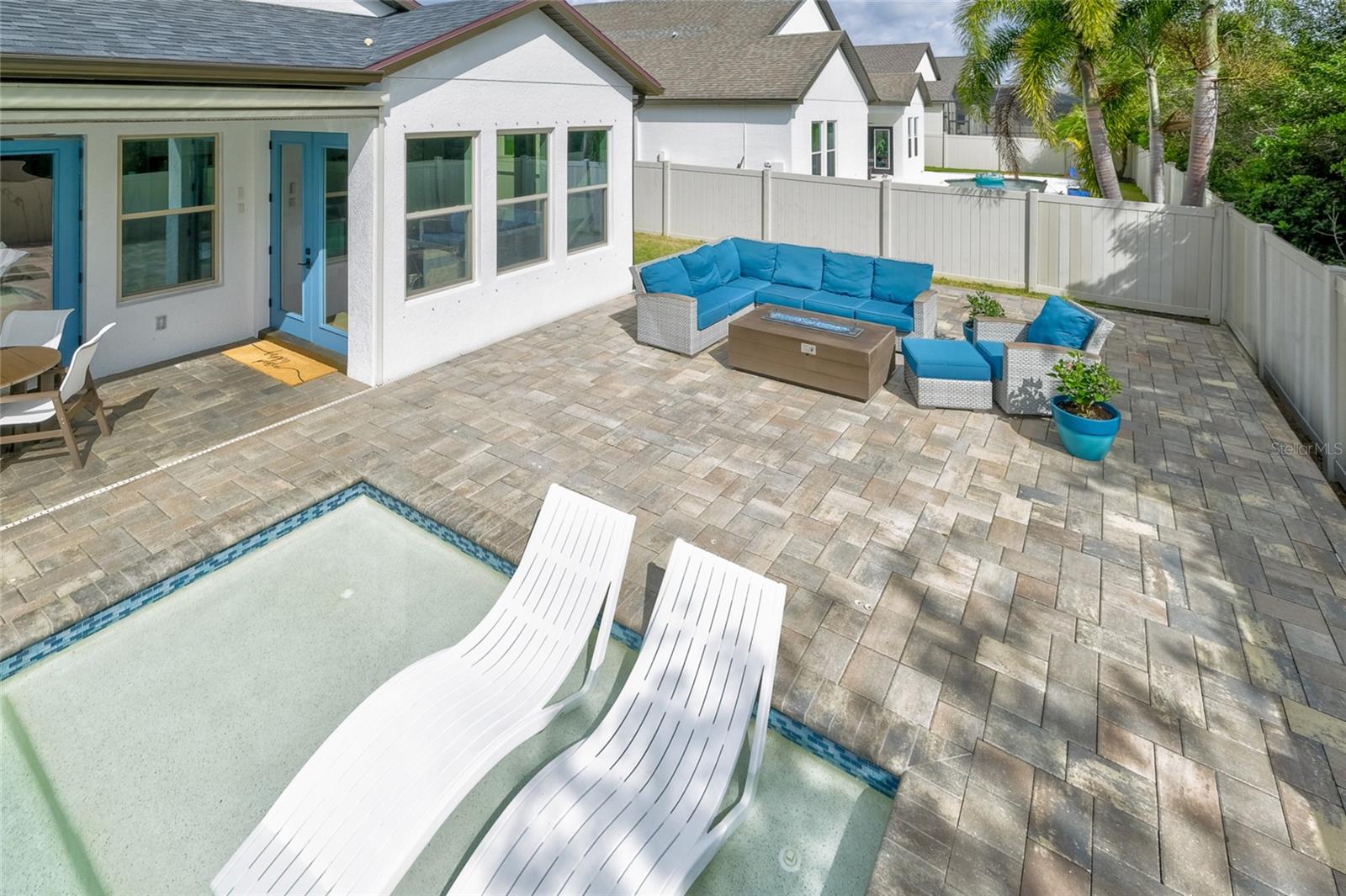 RAVEN CREST - Residential