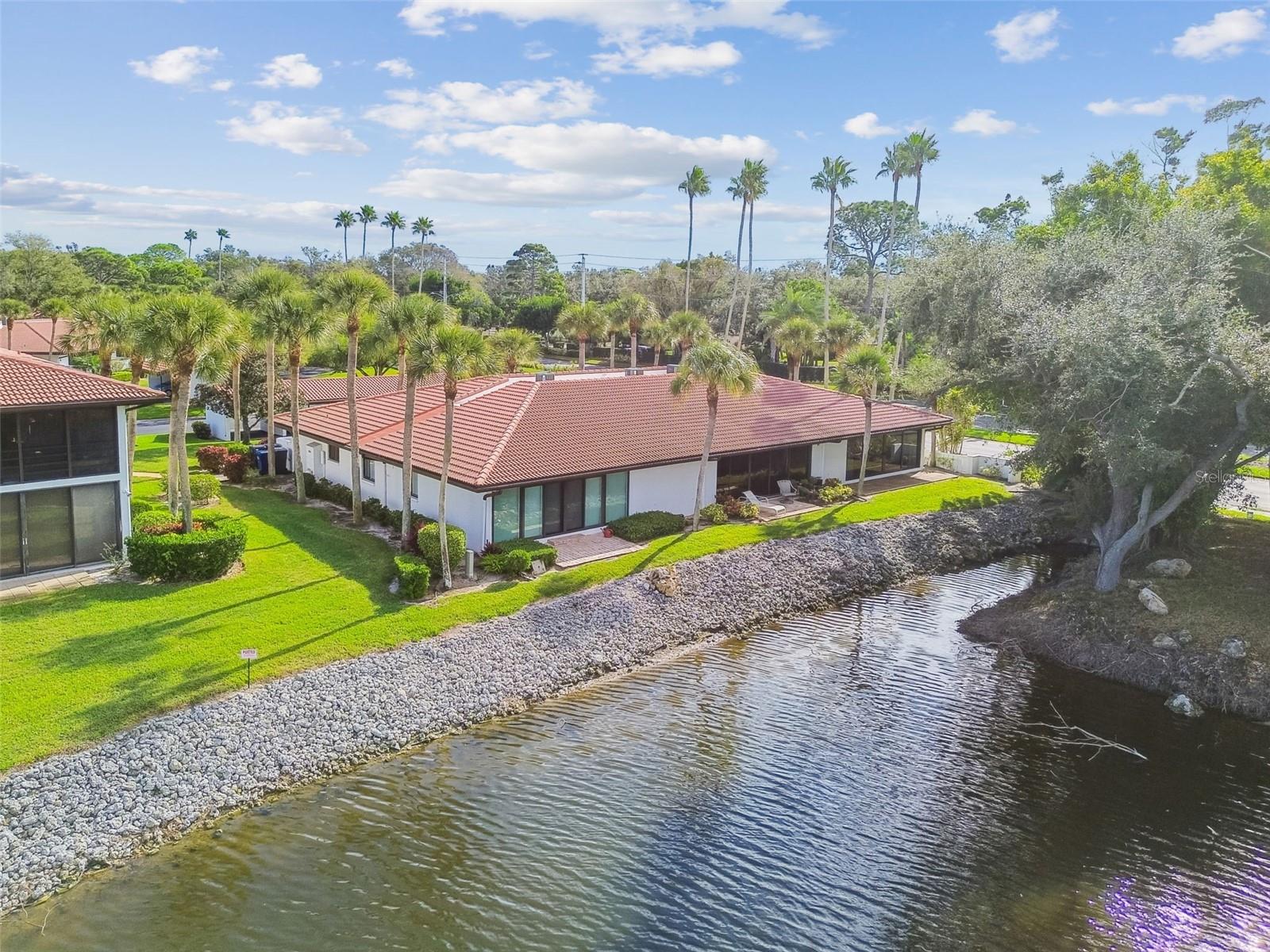 VALENCIA GARDEN III - Residential