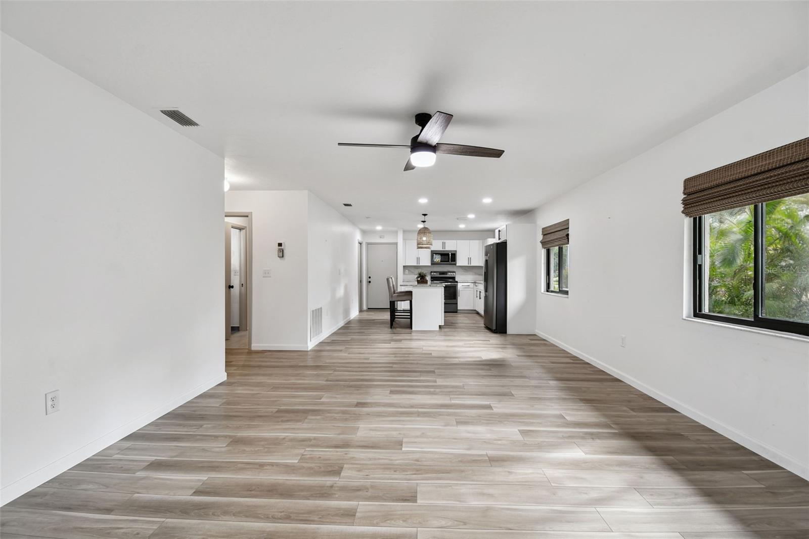 VALENCIA GARDEN III - Residential