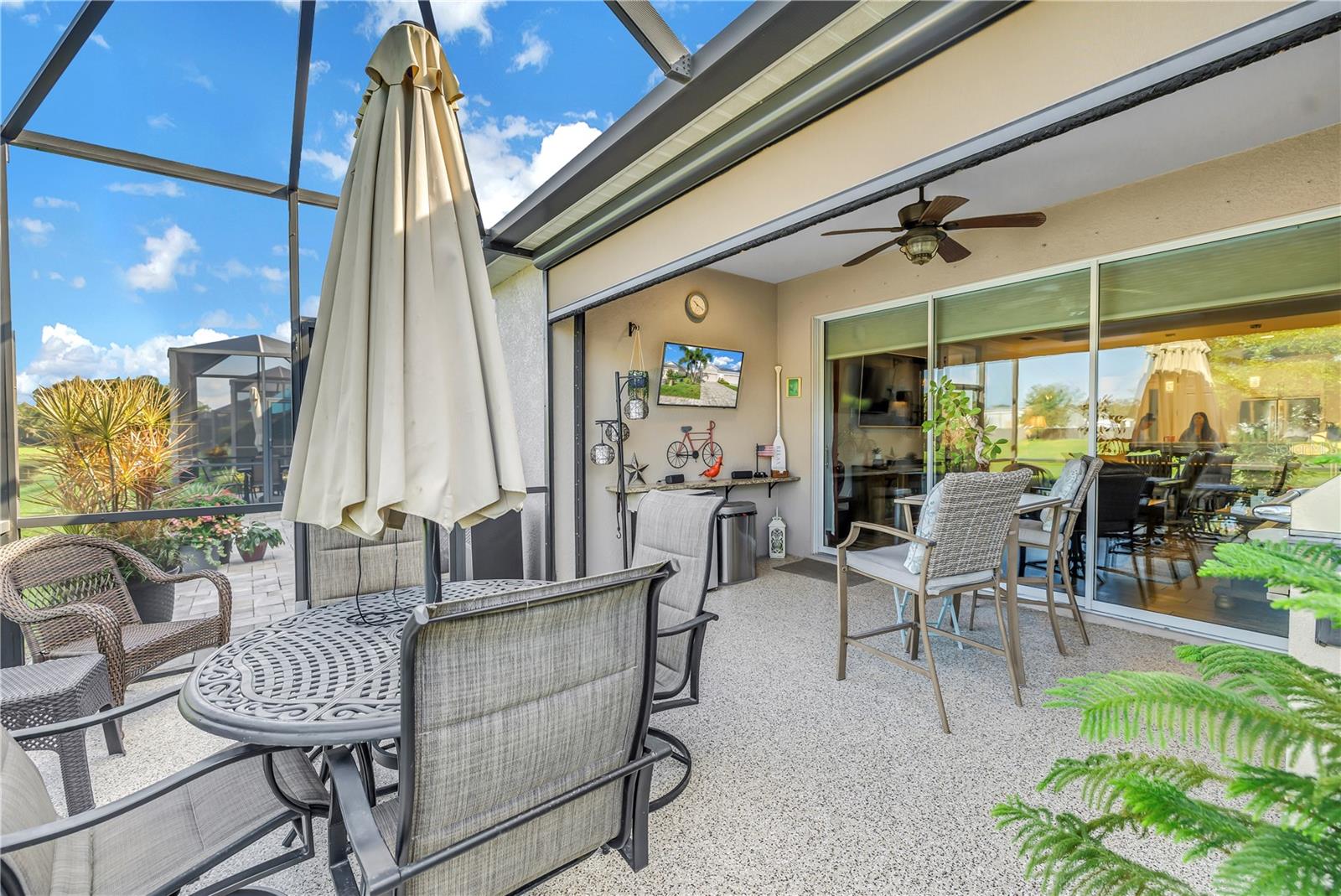 UNIVERSITY VILLAGE - Residential