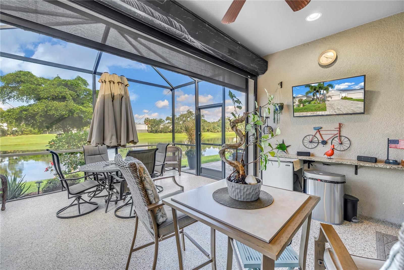 UNIVERSITY VILLAGE - Residential