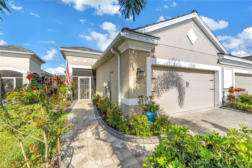Photo of Sarasota, FL 34243 (MLS # A4662250)