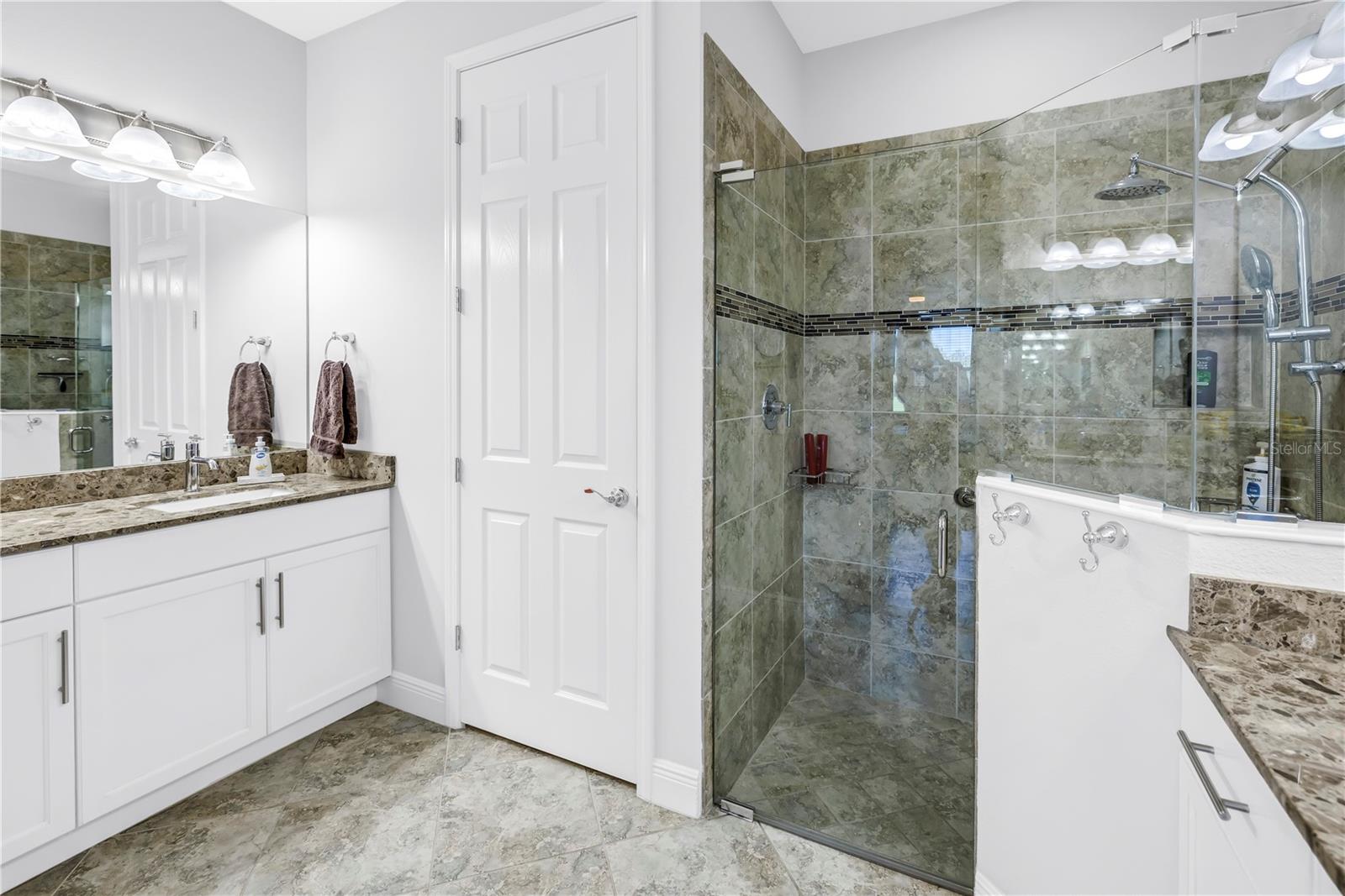 UNIVERSITY VILLAGE - Residential