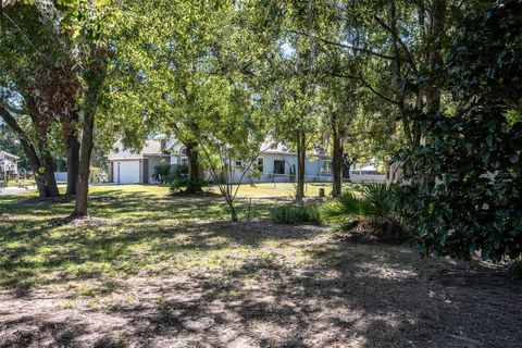 A home in WINTER HAVEN