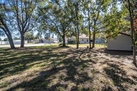 A home in WINTER HAVEN