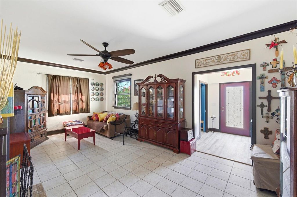 Photo of 4263 5th Avenue N, St Petersburg, FL 33713 (MLS # TB8511710)