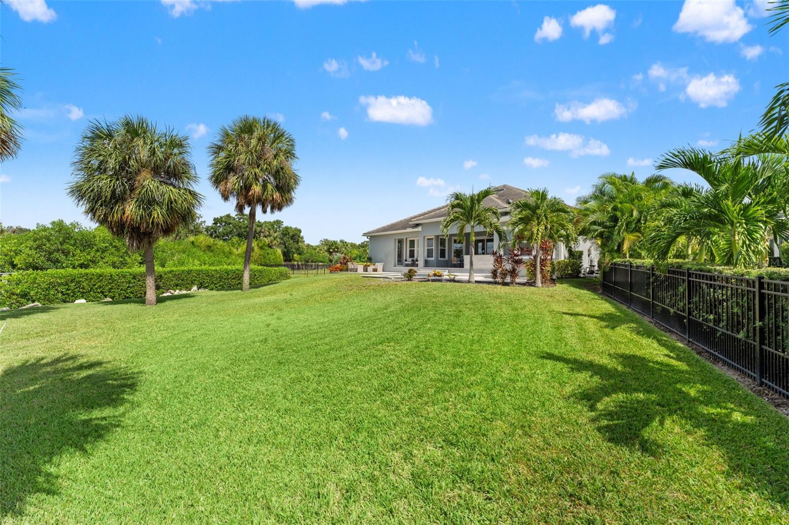 COVE AT ROCKY POINT - Residential