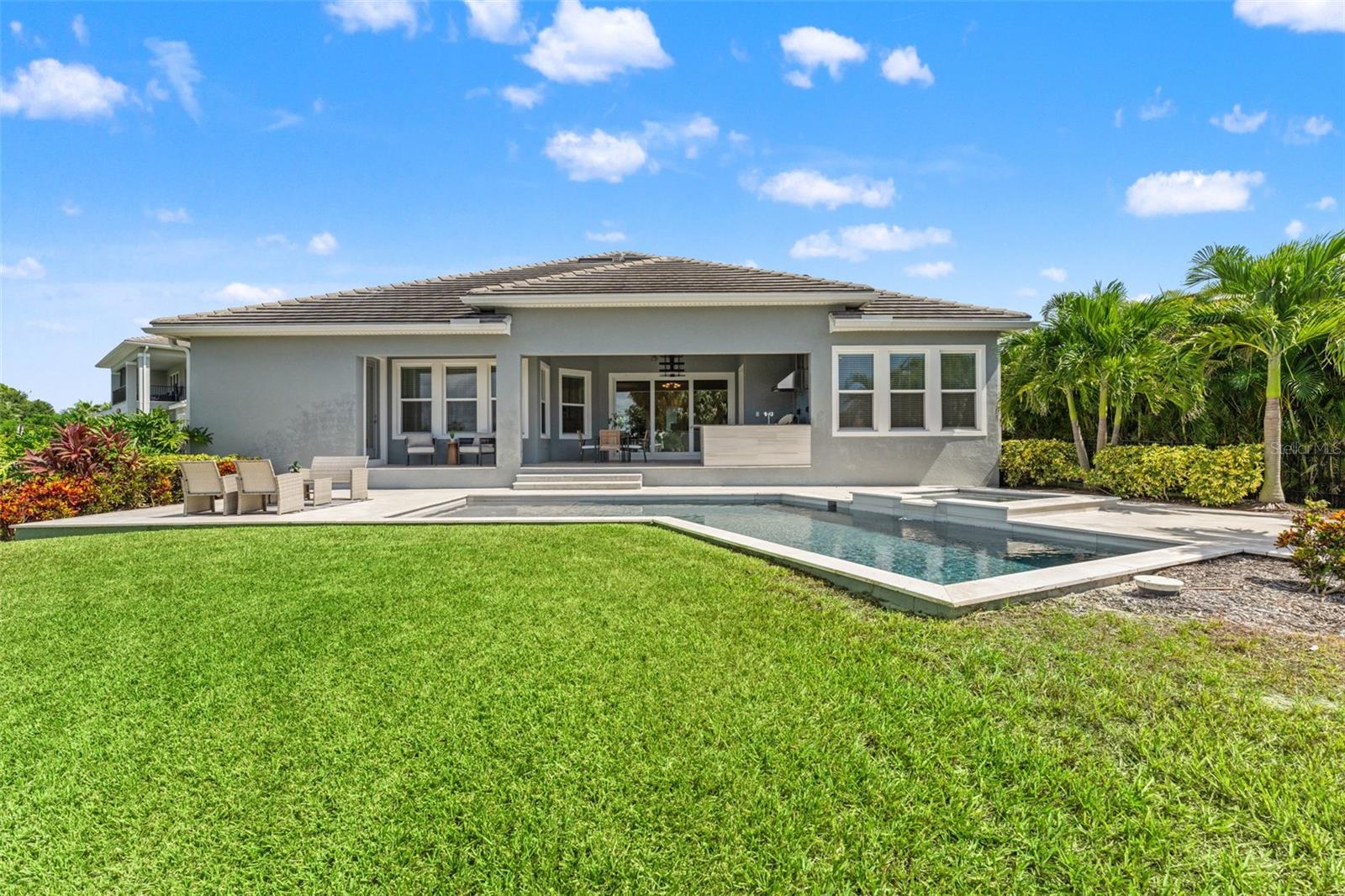 COVE AT ROCKY POINT - Residential