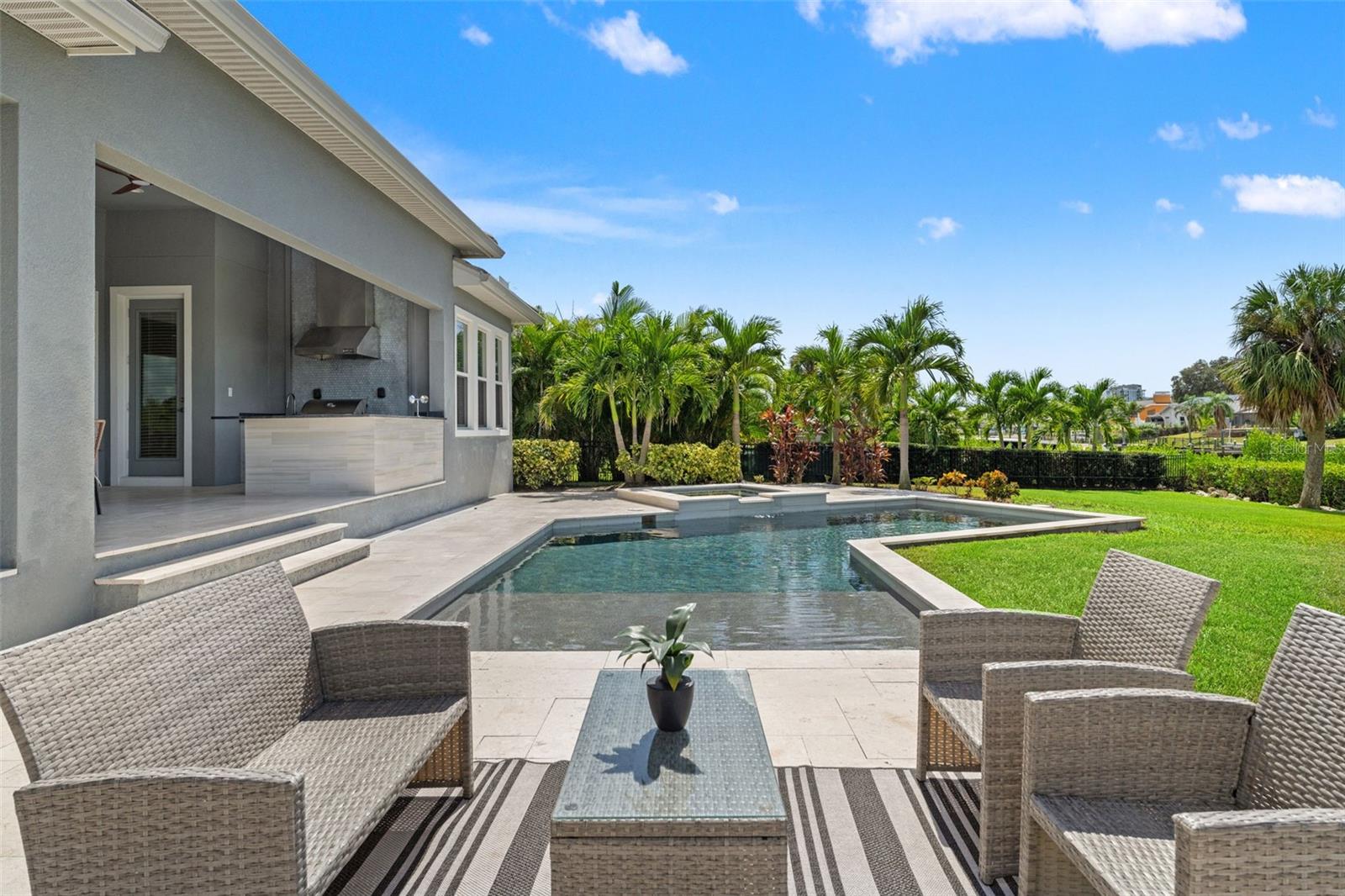 COVE AT ROCKY POINT - Residential