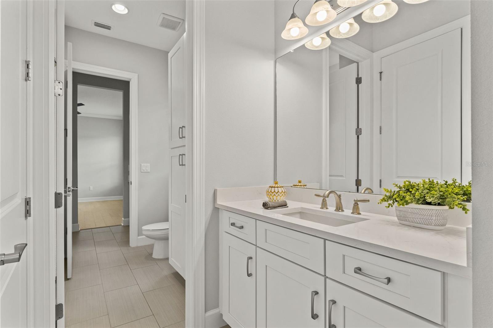 COVE AT ROCKY POINT - Residential