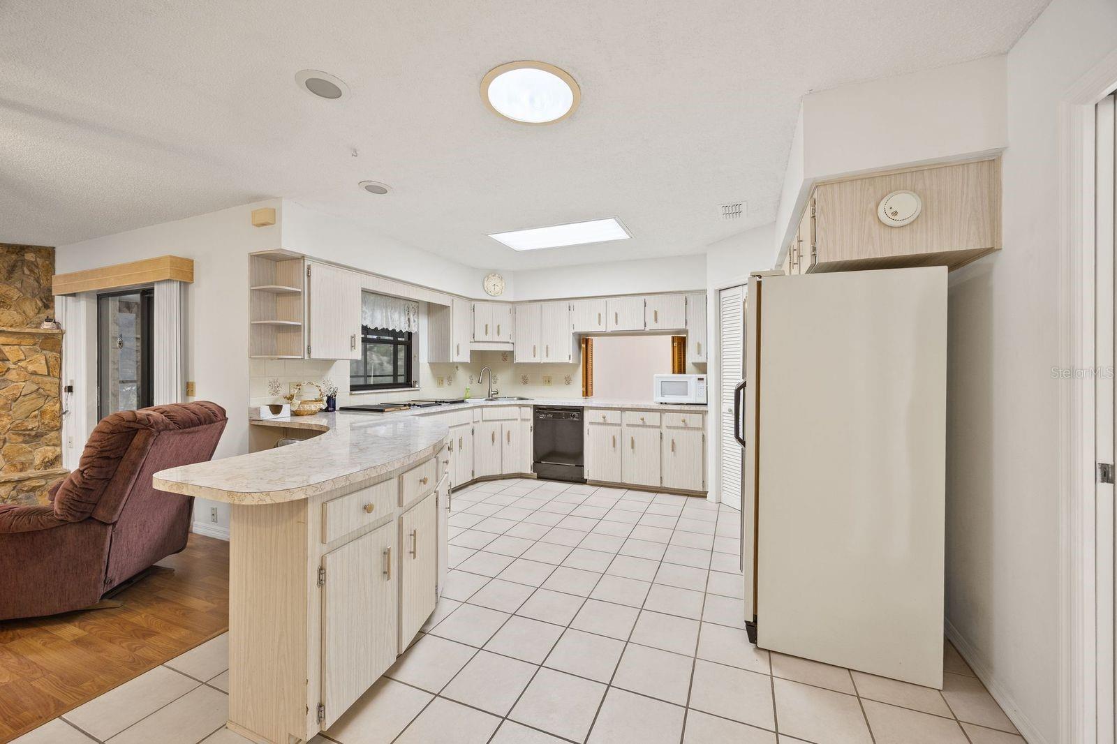 INVERNESS HIGHLANDS WEST ADD 01 - Residential